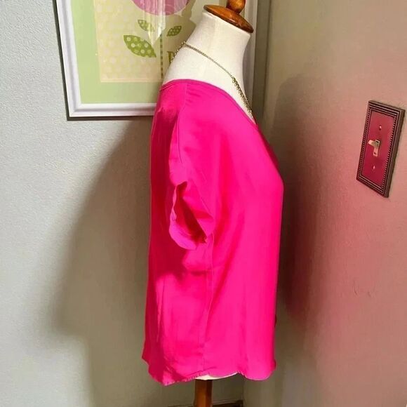 NWT Pleione Vibrant Pink Short Sleeved Blouse #139 - Picture 4 of 5